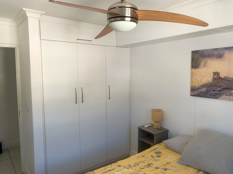 2 Bedroom Property for Sale in Zonnebloem Western Cape